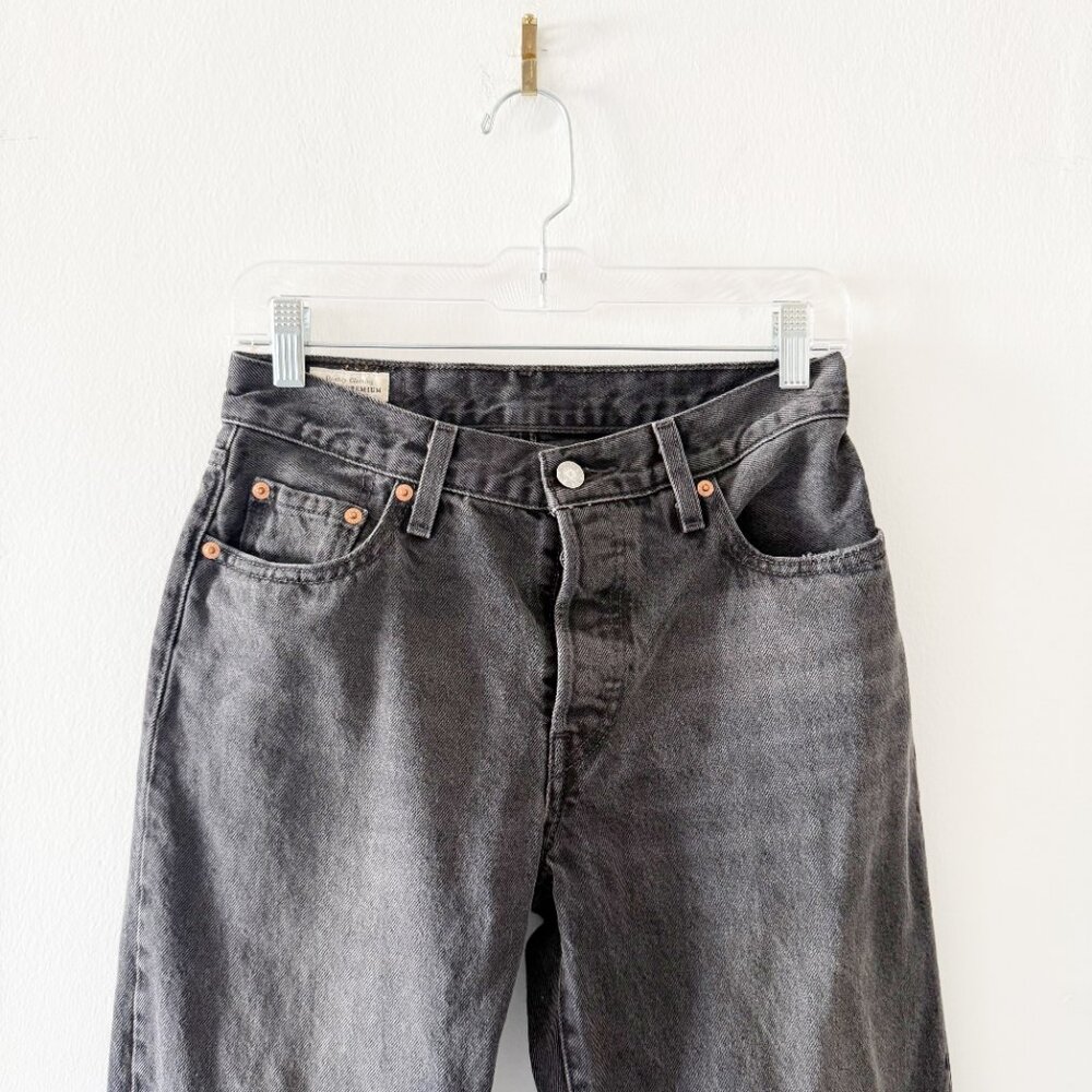 Levi's 501 '90s Jeans in Stitch School Black Size 25 - Picture 4 of 9